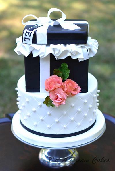 Chanel Cake - Cake by Elisabeth Palatiello