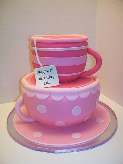 Tea Cup Cake - Cake by Kimberly Cerimele