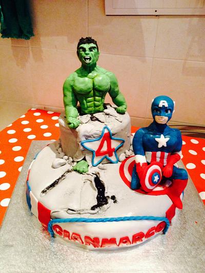 Hulk and Captain America - Cake by Eri Cake Maybe