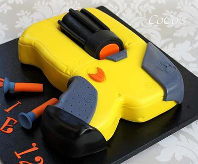 Nerf gun cake  - Cake by Lynette Brandl