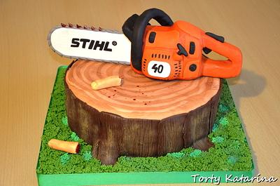 Chainsaw for lumberjack - Cake by cipca