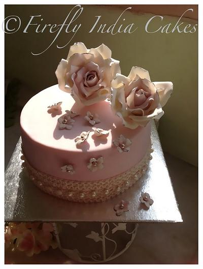 Roses , Pearls and Lace - Cake by Firefly India by Pavani Kaur