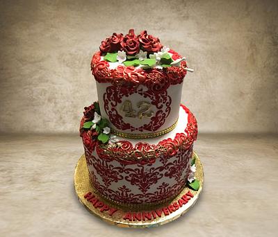 Red Roses Anniversary - Cake by MsTreatz