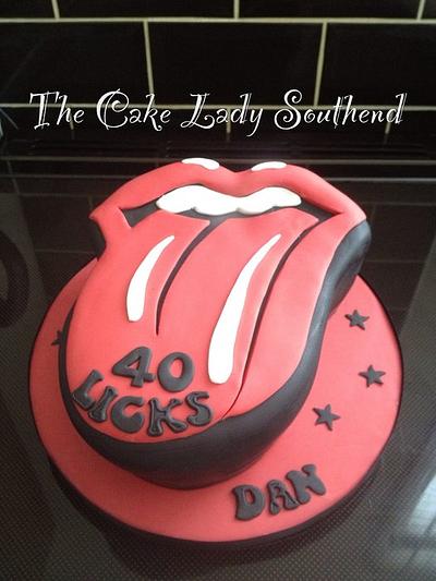 Rolling stones - Cake by Gwendoline Rose Bakes