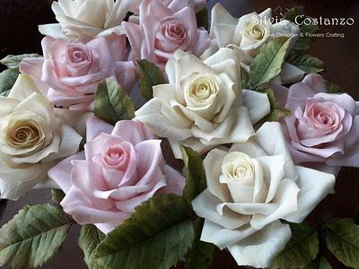 Roses - Cake by Silvia Costanzo