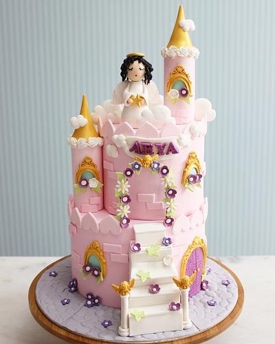 Angel castle birthday cake - Cake by asli