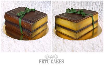 Old books - Cake by Petra Krátká (Petu Cakes)