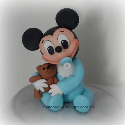Baby Mickey hugging Teddy Topper - Cake by Custom Cake Designs