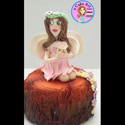 Away with the fairies - Cake by Ciara Spain