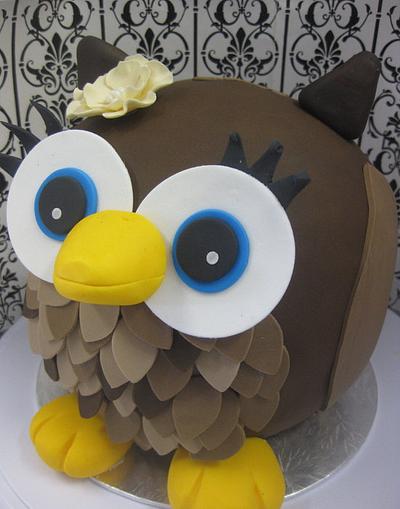 My first owl - Cake by Cupcake Group Limiited