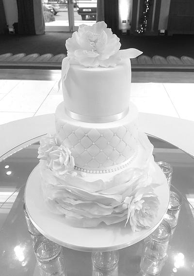 All White Wedding Cake  - Cake by Cakes Glorious Cakes