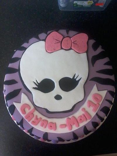 Monster high cake - Cake by Kelly Robinson