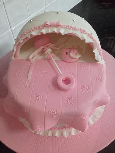 Baby bassinet cake  - Cake by Rainie's Cakes