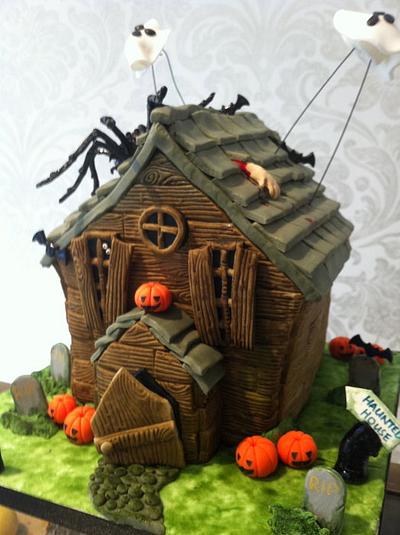 Haunted House - Cake by Nina Stokes