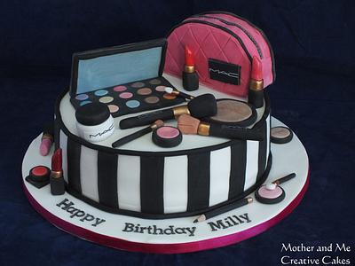Make Up Cake - Cake by Mother and Me Creative Cakes