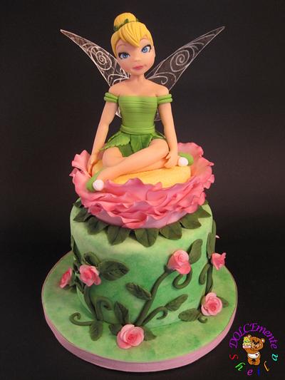 Tinkerbell cake - Cake by Sheila Laura Gallo