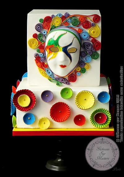 Rainbow Carnaval Mask - Cake by Galina Duverne - Gâteaux Sur Mesure Paris