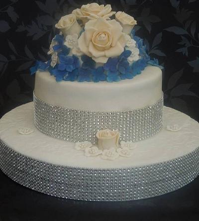 Wedding cake - Cake by Crescentcakes