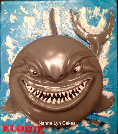 Shark cake - Cake by Nanna Lyn Cakes