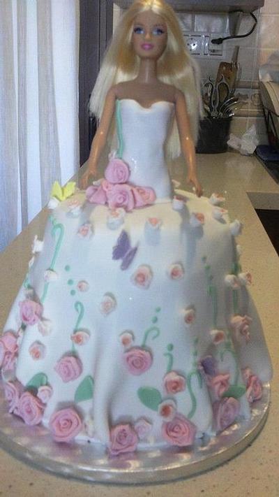 my first barbie - Cake by las tartas de Dulcinea Zuccherona