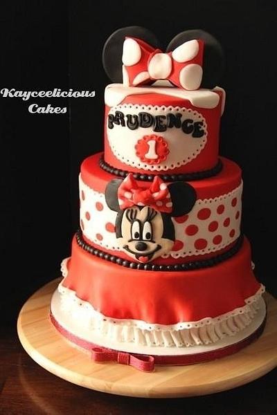 Minnie Mouse Cakes - Cake by Kayceelicious