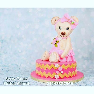 Cuddly Teddy bear cake - Cake by BettyCakesEbthal 