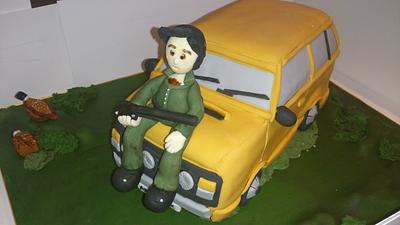 range rover cake  - Cake by Lucy at Bedlington Bakery 