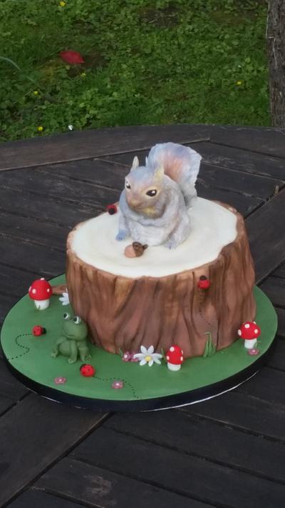 squirrel - Cake by ASliceOfWhatYouFancy