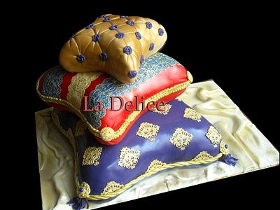 pillow textuers  - Cake by la delice 