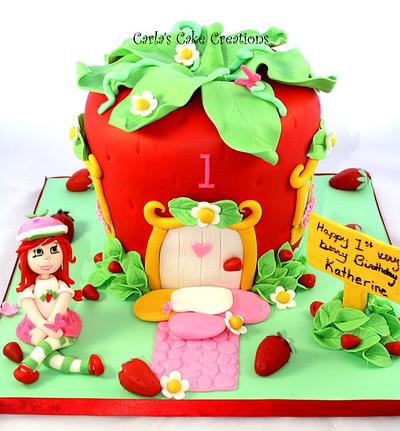 Strawberry Shortcake Land - Cake by Carla