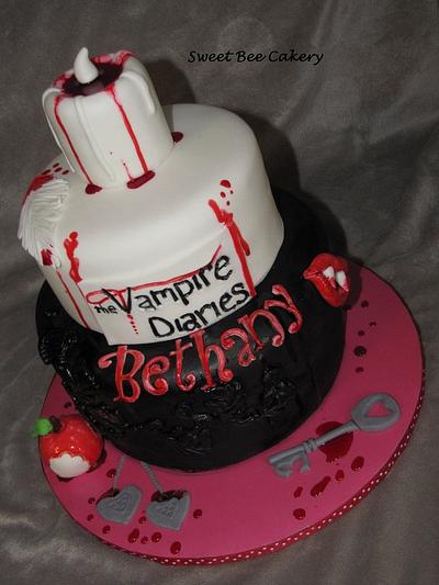 The Vampire Diaries - Cake by Tiffany Palmer