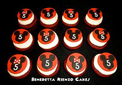 Mickey Mouse Silhouette Cupcakes - Cake by Benni Rienzo Radic