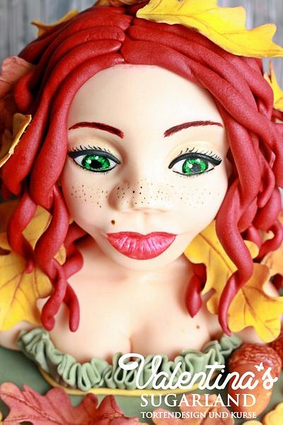 Lady Autumn - Cake by Valentina's Sugarland