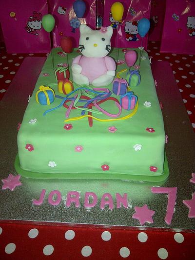 Hello Kitty - Cake by Cindy
