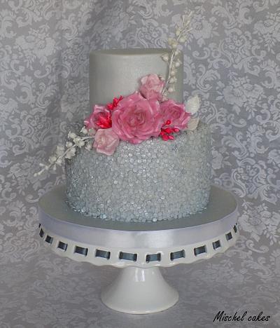 Gray eminence - Cake by Mischel cakes