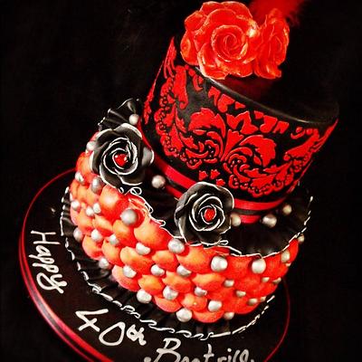 Black and red birthday cake - Cake by Dee
