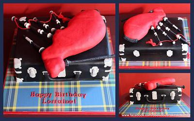 Bagpipes and case - Cake by Deelicious Cakes