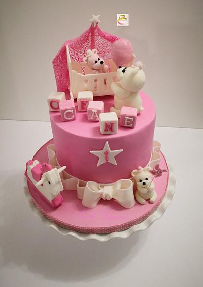 First birthday ... pretty toys - Cake by Ruth - Gatoandcake