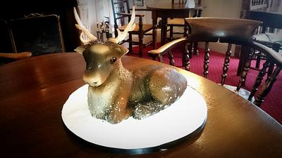 Christmas Reindeer  - Cake by Tracey 