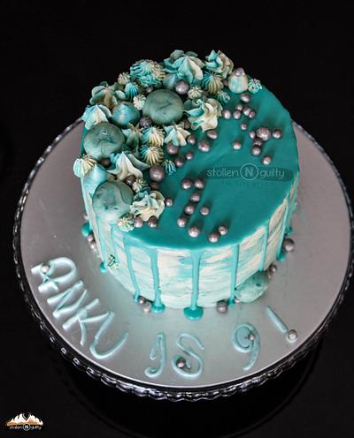Teal delight - Cake by Smitha Arun