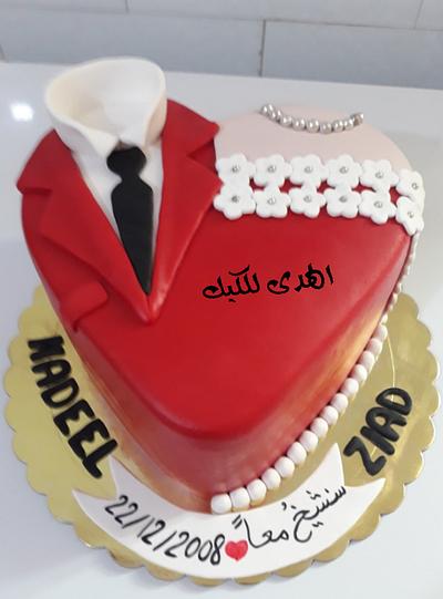 كعكة ذكرى عيد الزواج - Cake by Alhudacake 
