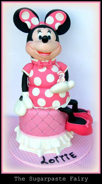 Minnie Mouse - Cake by The Sugarpaste Fairy