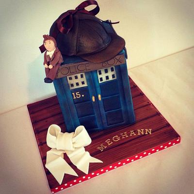 Dr Who with a little bit of Sherlock thrown in - Cake by Dee