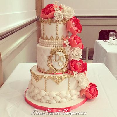 Coral, white and gold wedding cake - Cake by Dee