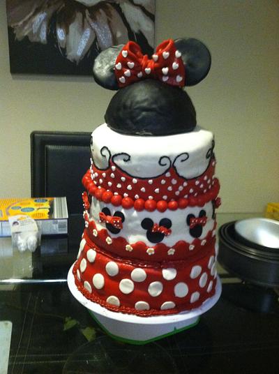 Minnie Mouse cake - Cake by Baby cakes by amber