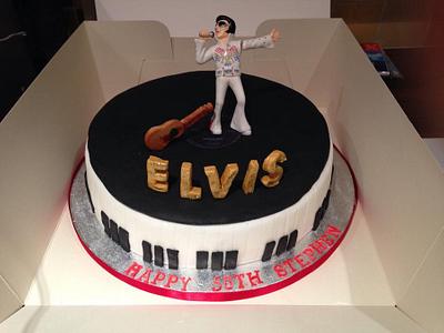 Elvis - Cake by Lou Lou's Cakes