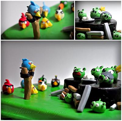 Angry Birds - Cake by Delicia Designs