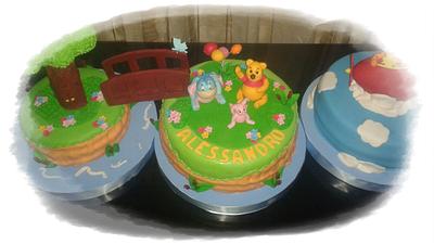 WINNIE THE POOH CAKE - Cake by rossyrossy