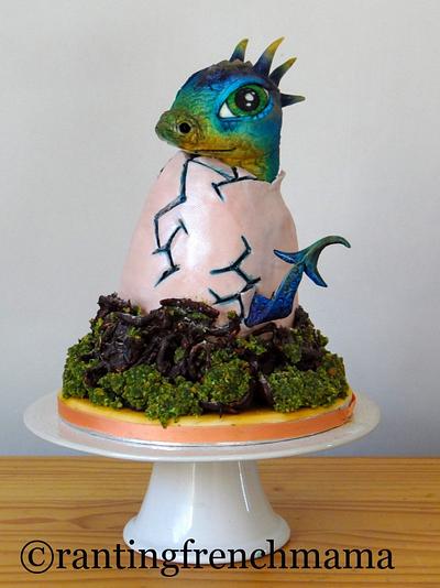 baby dragon all edible... and yummy! ;-)  - Cake by rantingfrenchmama