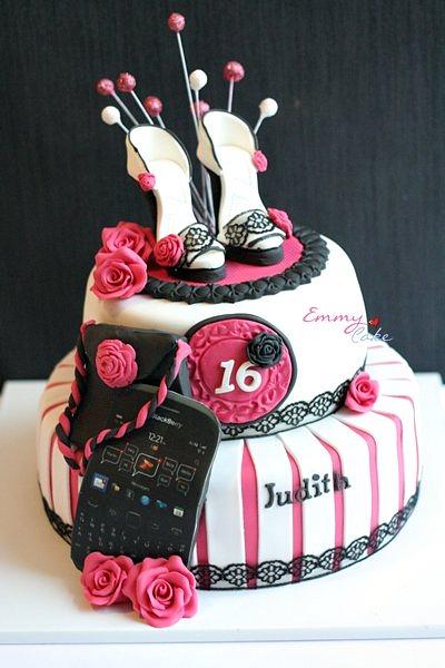 Sweet 16 cake - Cake by Emmy 
